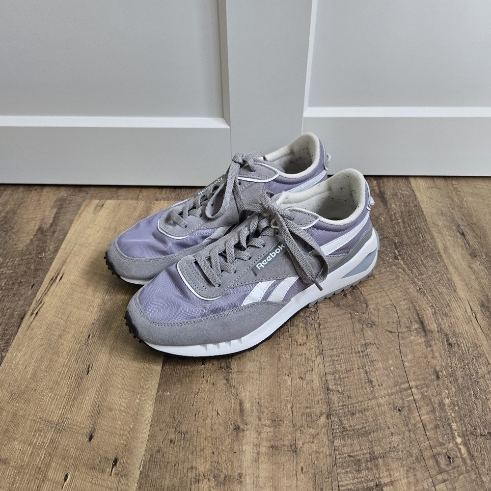 Reebok Mens Size 8 Gray Sneakers